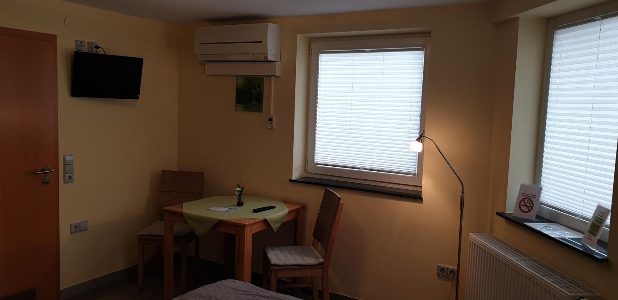 Pension Wauri , Gästezimmer Waldenbuch Exterior foto