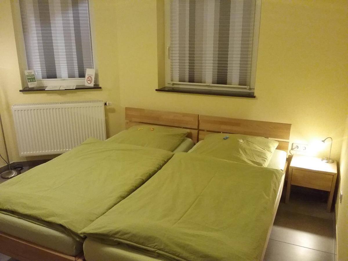 Pension Wauri , Gästezimmer Waldenbuch Exterior foto